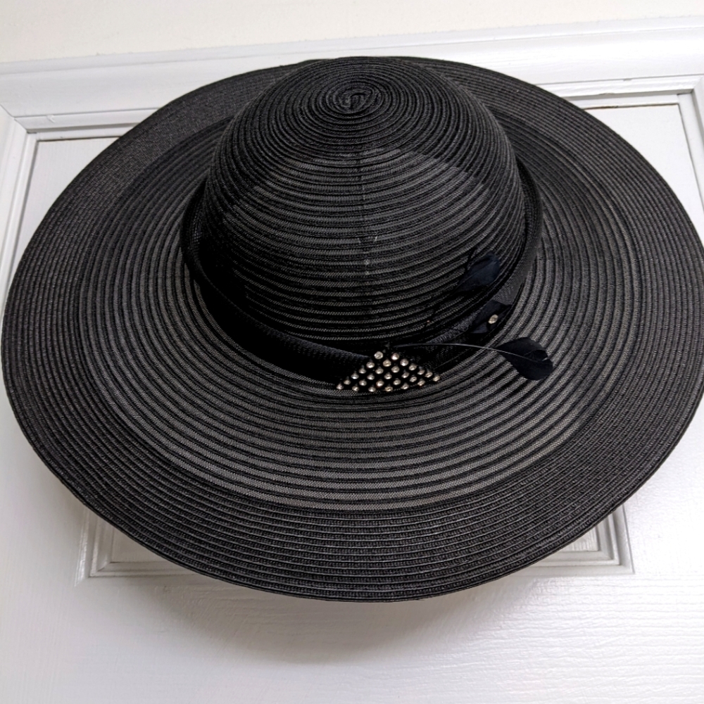 Mr. Hi's Classic Vintage Wide Brim Black Hat With Fancy Detail